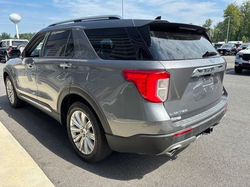 Used 2023 Ford Explorer Limited w/ Limited Technology Package AWD/4WD image 4