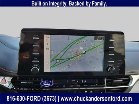 Used 2023 Toyota Sienna XSE image 17