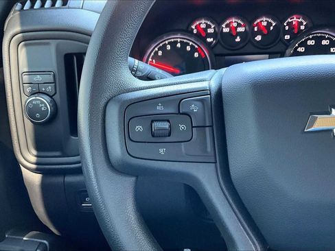 Used 2024 Chevrolet Silverado 1500 Custom image 43