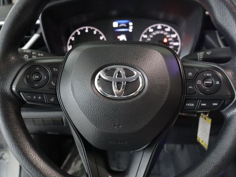 Used 2024 Toyota Corolla LE FWD image 12