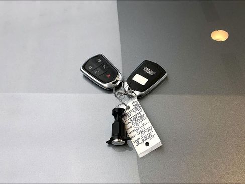 Used 2023 Cadillac XT6 Luxury FWD image 15