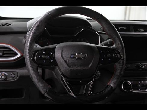 Used 2023 Chevrolet TrailBlazer RS w/ Convenience Package AWD/4WD image 7