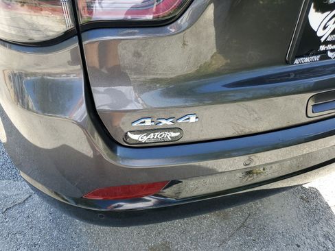 Used 2023 Jeep Compass Limited w/ Elite Group image 9