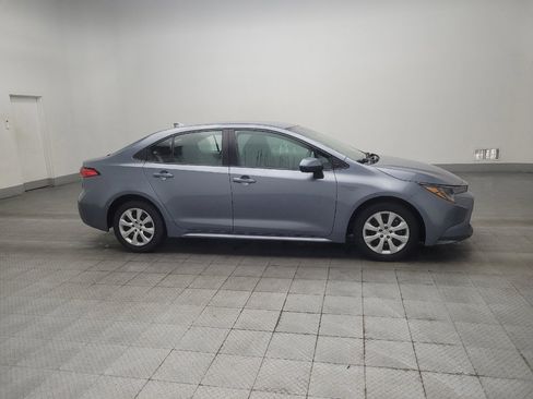 Used 2021 Toyota Corolla LE FWD image 11