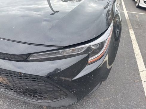 Used 2020 Toyota Corolla LE image 4