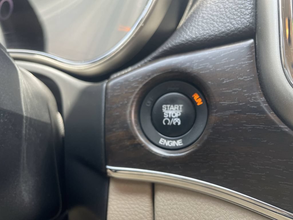 Used 2014 Jeep Grand Cherokee Limited AWD/4WD image 27