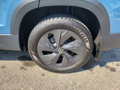 New 2026 Volkswagen Taos S FWD image 22