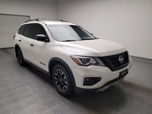 Used 2019 Nissan Pathfinder SL w/ Rock Creek Edition FWD image 13