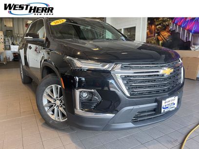Used 2023 Chevrolet Traverse LT
