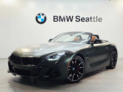 Used 2025 BMW Z4 M40i w/ Premium Package image 1