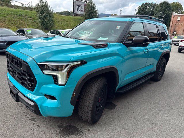 Used 2026 Toyota Sequoia TRD Pro w/ TRD Performance Package (TMS) AWD/4WD image 4
