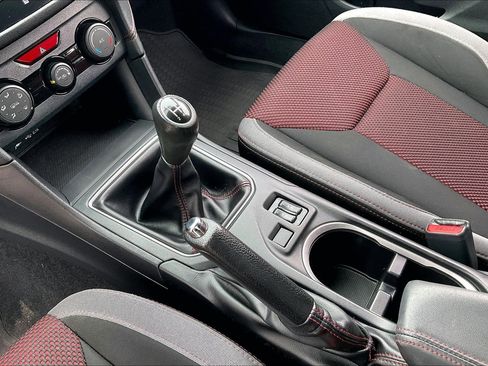 Used 2022 Subaru Impreza 2.0i Sport image 13