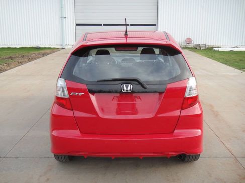 Used 2011 Honda Fit Sport image 7