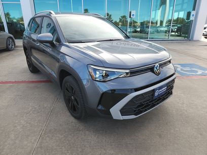 New 2026 Volkswagen Taos SE