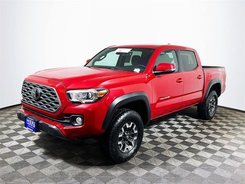 Certified 2023 Toyota Tacoma TRD Off-Road image 4
