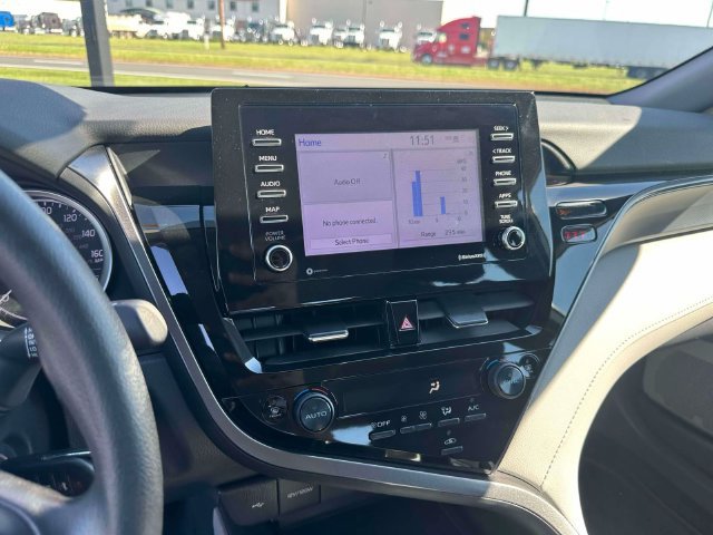 Used 2024 Toyota Camry LE FWD image 27