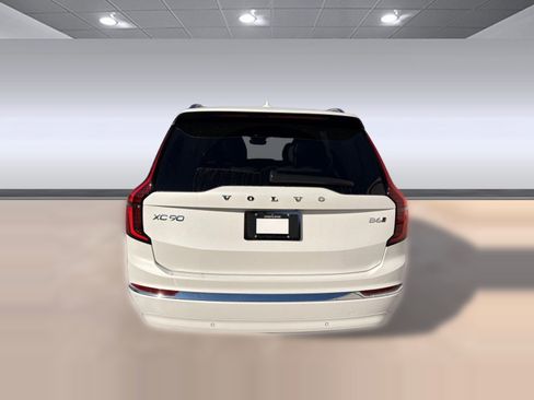 New 2026 Volvo XC90 B6 Ultra w/ Protection Package AWD/4WD image 10
