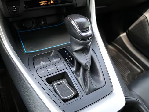 Used 2019 Toyota RAV4 XLE Premium w/ All Weather Liner Package FWD image 24