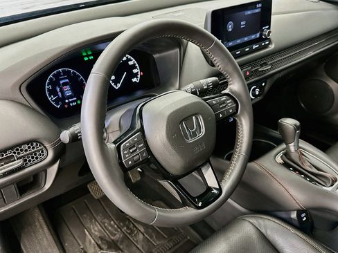 Used 2024 Honda HR-V Sport image 18