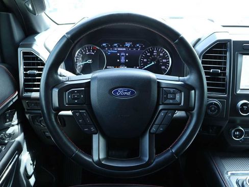 Used 2021 Ford Expedition Limited RWD image 15