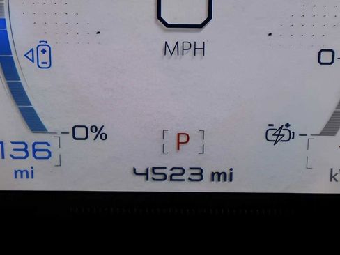 Used 2024 GMC Hummer EV 3X w/ Extreme Off-Road Package image 19