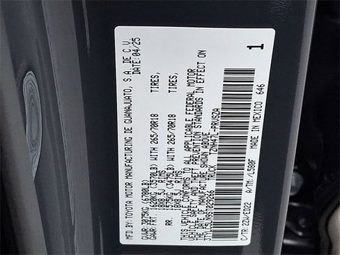 Used 2025 Toyota Tacoma TRD Pro image 25