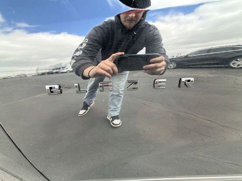 Certified 2023 Chevrolet Blazer RS w/ Enhanced Convenience Package image 32