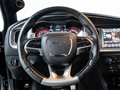 Used 2018 Dodge Charger SRT Hellcat w/ Harman/Kardon Audio Group image 33