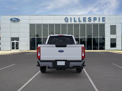 New 2026 Ford F250 XL w/ FX4 Off-Road Package image 5