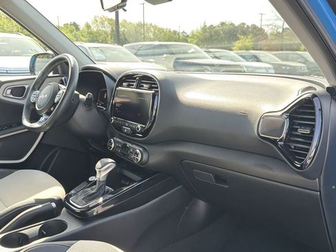 Used 2024 Kia Soul GT-Line image 18