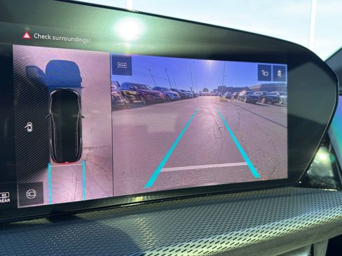 Certified 2025 Audi SQ5 Premium Plus image 19