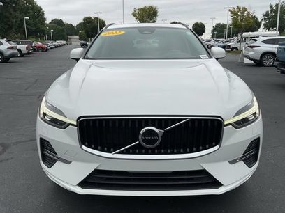 Used 2022 Volvo XC60 B5 Momentum w/ Climate Package