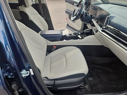 Used 2023 Kia Sportage EX image 15