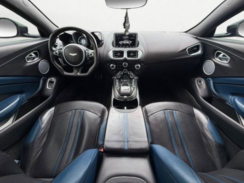 Used 2019 Aston Martin V8 Vantage Coupe RWD image 6