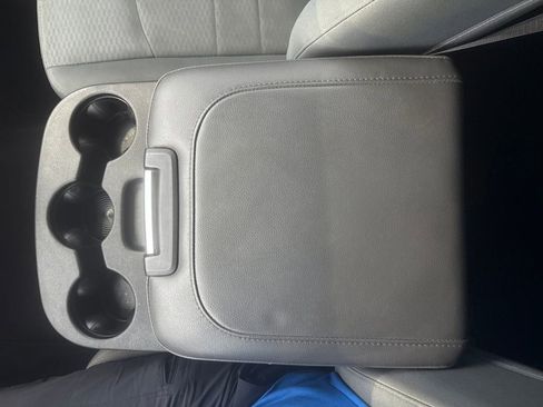 Used 2017 RAM 1500 Express image 33