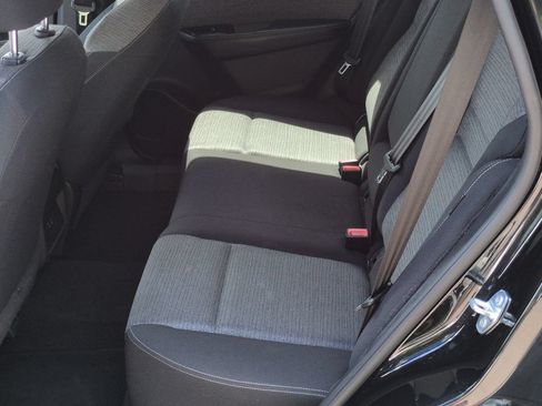 Used 2023 Nissan Rogue SV AWD/4WD image 17