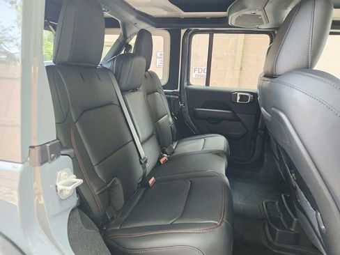 New 2026 Jeep Wrangler Unlimited Rubicon 392 w/ Quick Order Package 27X Moab AWD/4WD image 20