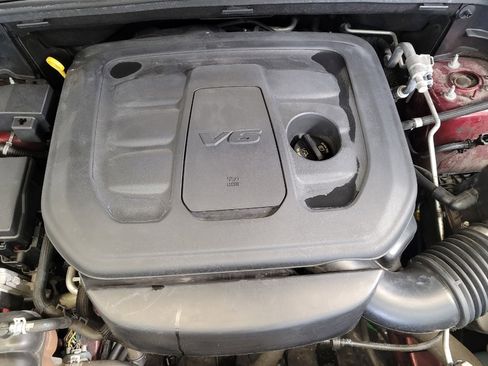 Used 2019 Jeep Grand Cherokee Laredo image 30