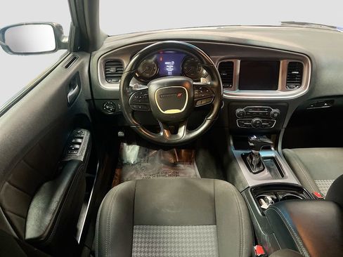 Used 2022 Dodge Charger R/T w/ Blacktop Package image 22