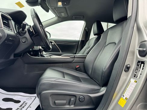 Used 2021 Lexus RX 350 FWD w/ Accessory Package image 19