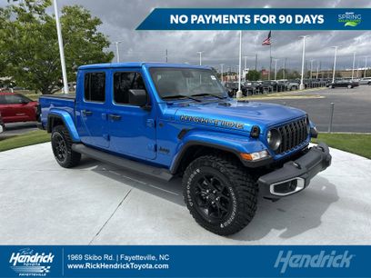 Used 2025 Jeep Gladiator Sport