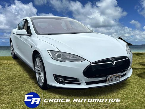 Used 2013 Tesla Model S 85 image 9