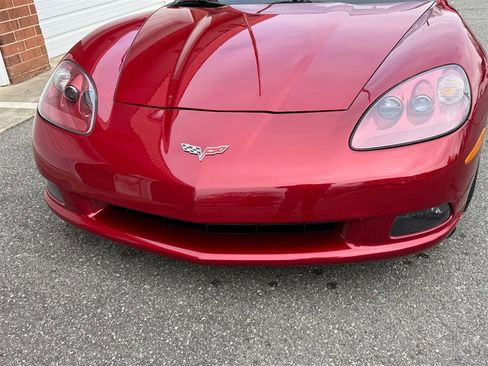 Used 2009 Chevrolet Corvette Coupe w/ Preferred Equipment Group image 19