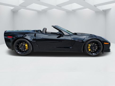 Used 2013 Chevrolet Corvette 427 w/ 1SC Preferred Equipment Group RWD image 2