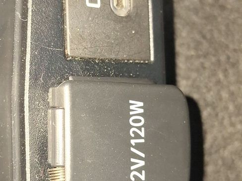 Used 2024 Toyota Corolla LE image 47