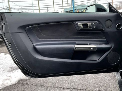 Used 2017 Ford Mustang Shelby GT350 w/ Electronics Package image 22