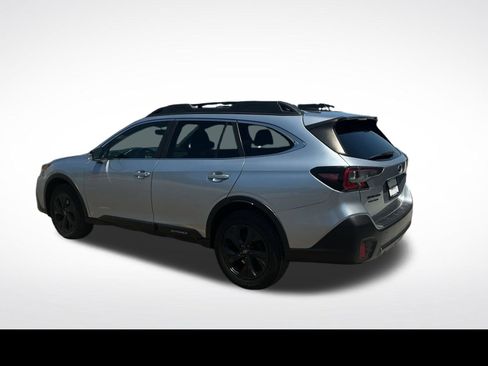 Certified 2022 Subaru Outback Onyx Edition XT AWD/4WD image 3