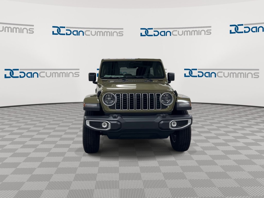 New 2026 Jeep Wrangler Unlimited Sahara AWD/4WD image 3