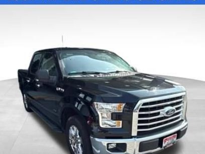 Used 2017 Ford F150 XLT w/ Equipment Group 301A Mid