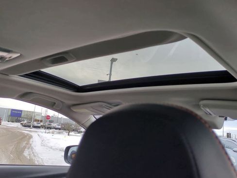 Used 2023 Subaru Crosstrek 2.5i Limited image 21